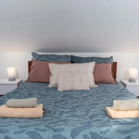 Apartamento Attic Oasis - 2 Bedroom Zadar