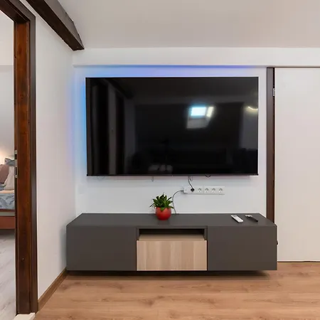 Attic Oasis - 2 Bedroom Apartamento *